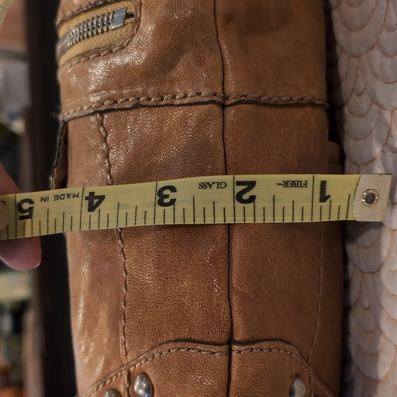 Fossil Leather Crossbody Purse - Picture 14 of 16